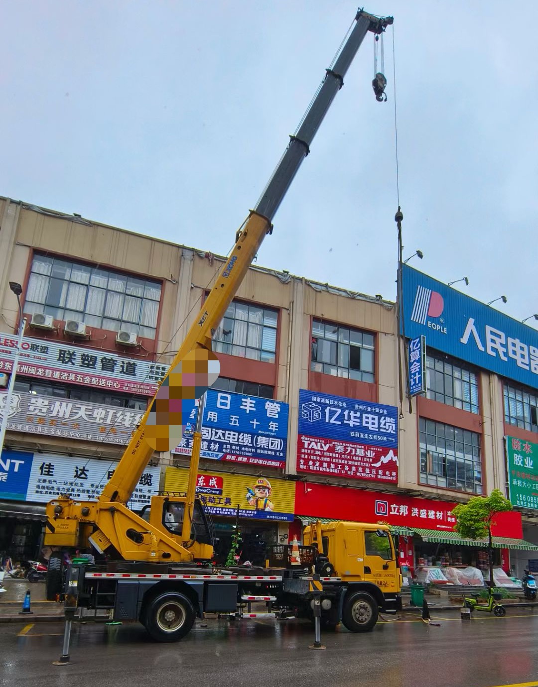 振兴区什么时间对吊车进行维修保养最合适