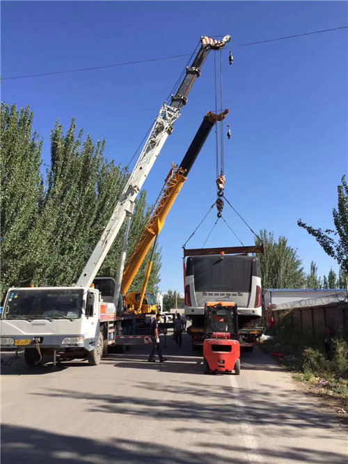 振兴区港口集装箱搬运案例